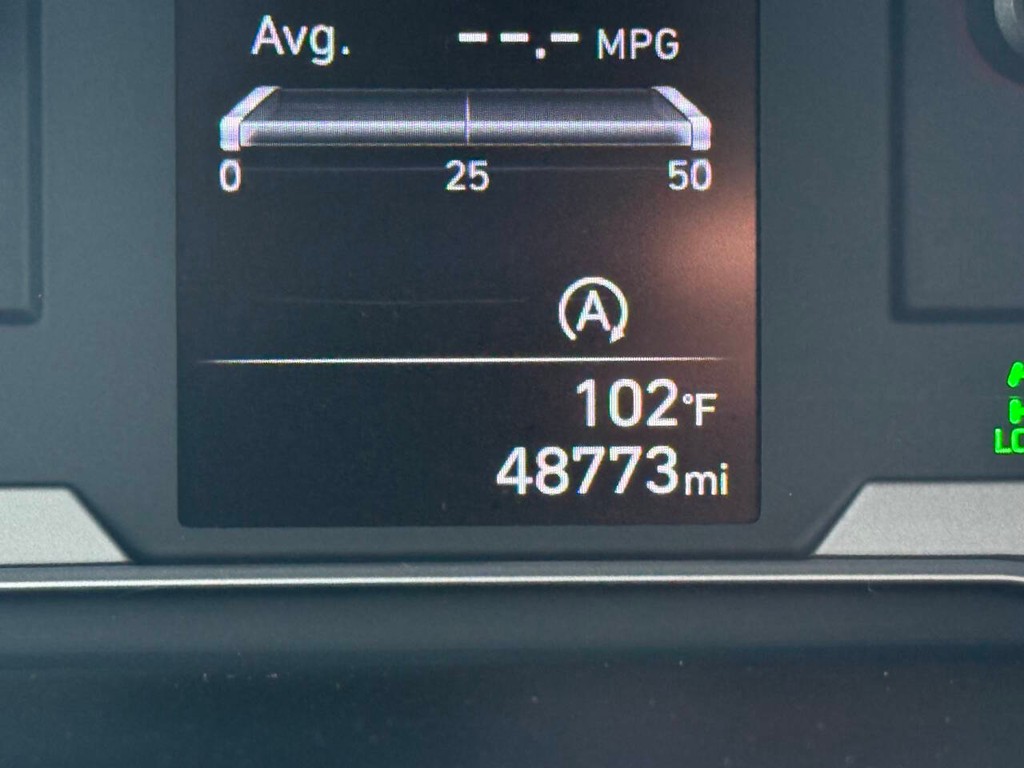 Hyundai Tucson Vehicle Full-screen Gallery Image 30
