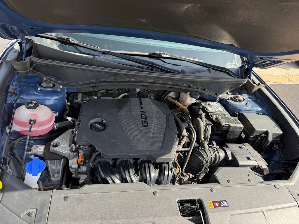 Hyundai Tucson Vehicle Full-screen Gallery Image 33