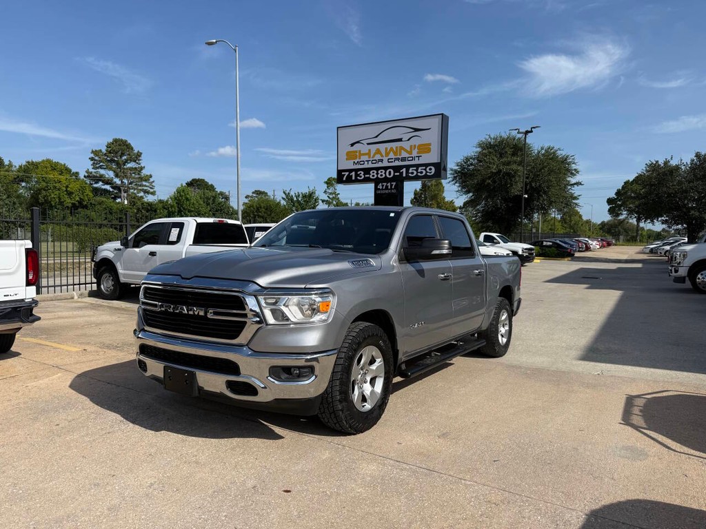 Ram 1500 Vehicle Full-screen Gallery Image 03