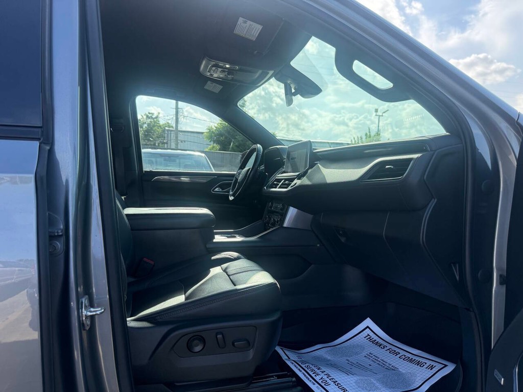 Chevrolet Tahoe Vehicle Full-screen Gallery Image 10