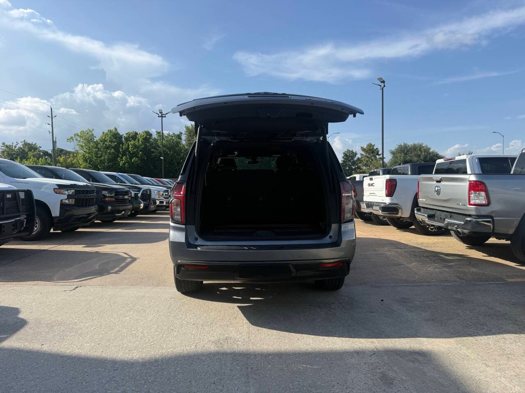 Chevrolet Tahoe Vehicle Full-screen Gallery Image 38