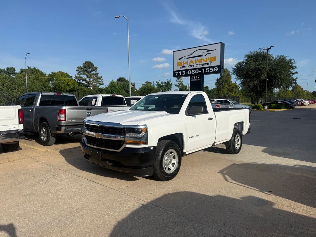 Chevrolet Silverado 1500 Vehicle Full-screen Gallery Image 03