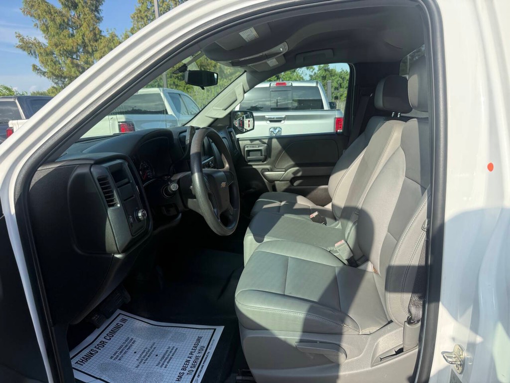 Chevrolet Silverado 1500 Vehicle Full-screen Gallery Image 07