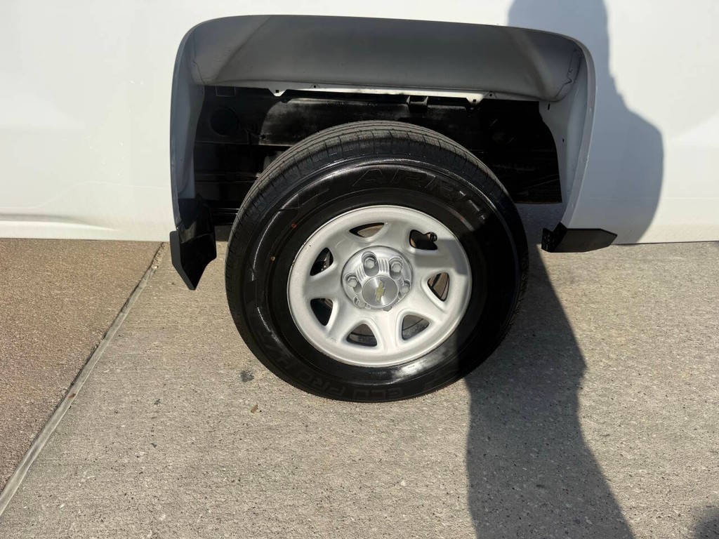 Chevrolet Silverado 1500 Vehicle Full-screen Gallery Image 27