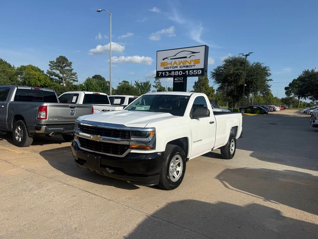 Chevrolet Silverado 1500 Vehicle Full-screen Gallery Image 33