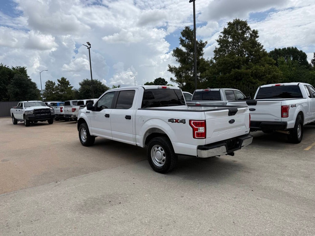 Ford F-150 Vehicle Full-screen Gallery Image 04