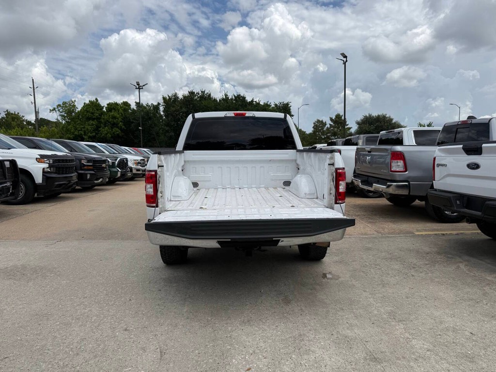 Ford F-150 Vehicle Full-screen Gallery Image 37