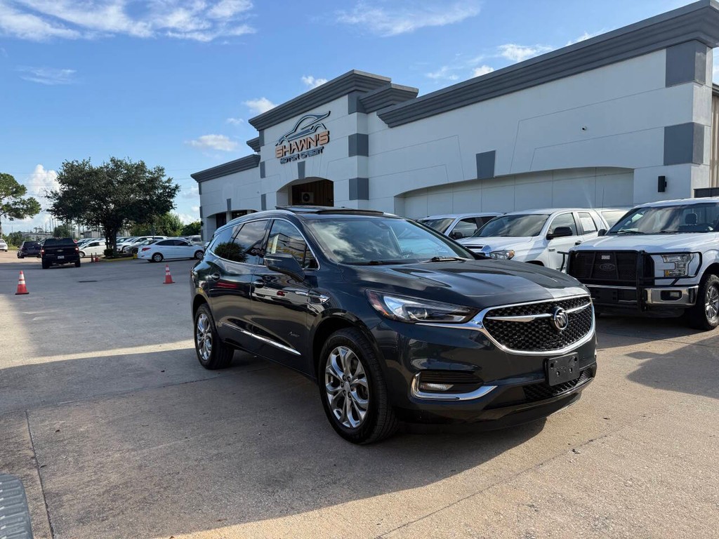 Buick Enclave Vehicle Full-screen Gallery Image 43