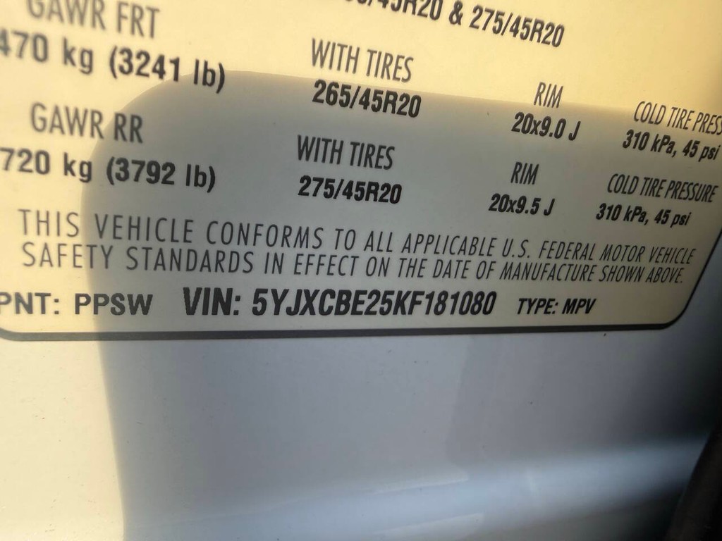 Tesla Model X Vehicle Full-screen Gallery Image 34