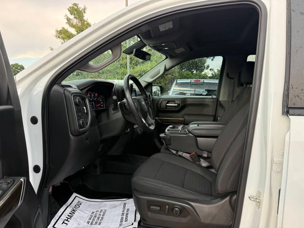 Chevrolet Silverado 1500 Vehicle Full-screen Gallery Image 07