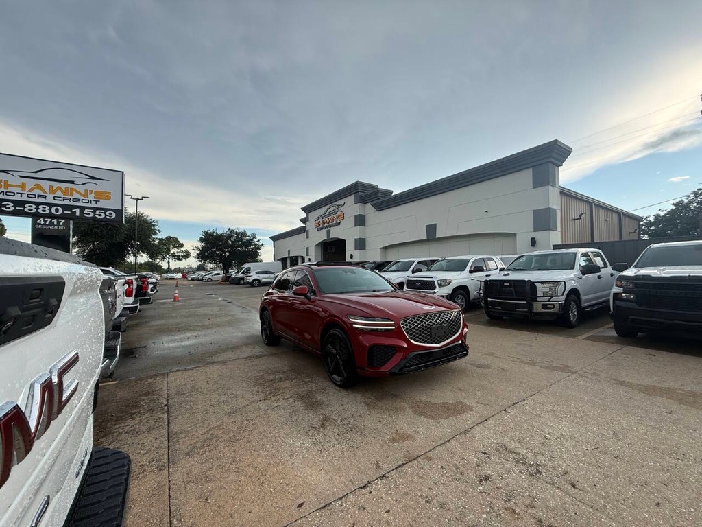 Genesis GV70 Vehicle Full-screen Gallery Image 44