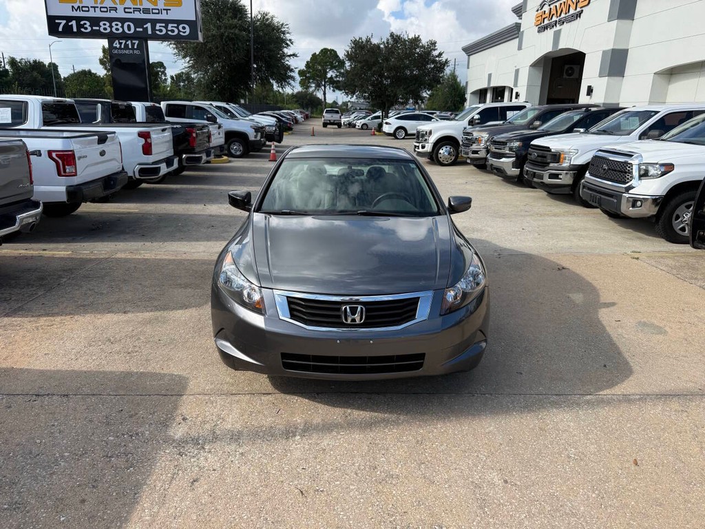 Honda Accord Sedan Vehicle Full-screen Gallery Image 37