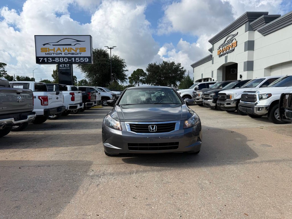 Honda Accord Sedan Vehicle Full-screen Gallery Image 38