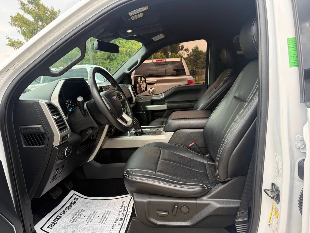 Ford F-150 Vehicle Full-screen Gallery Image 06