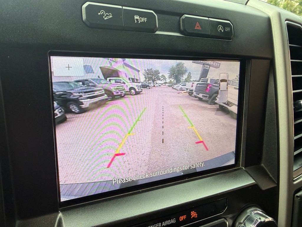 Ford F-150 Vehicle Full-screen Gallery Image 27