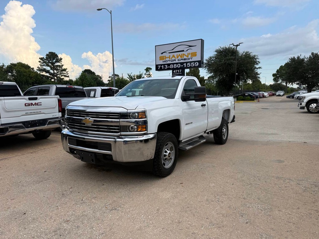Chevrolet Silverado 2500HD Vehicle Full-screen Gallery Image 34