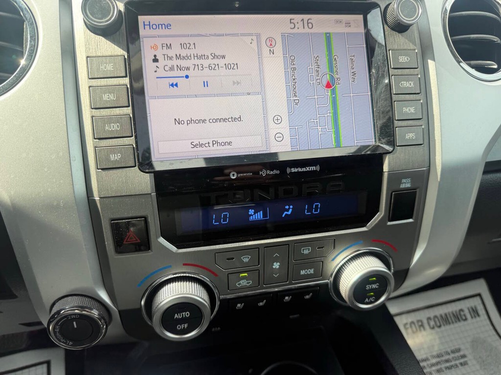Toyota Tundra 4WD Vehicle Full-screen Gallery Image 27