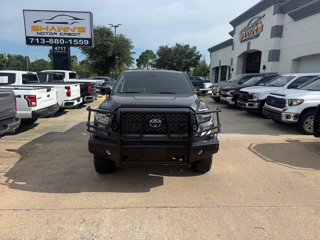 Toyota Tundra 4WD Vehicle Full-screen Gallery Image 41