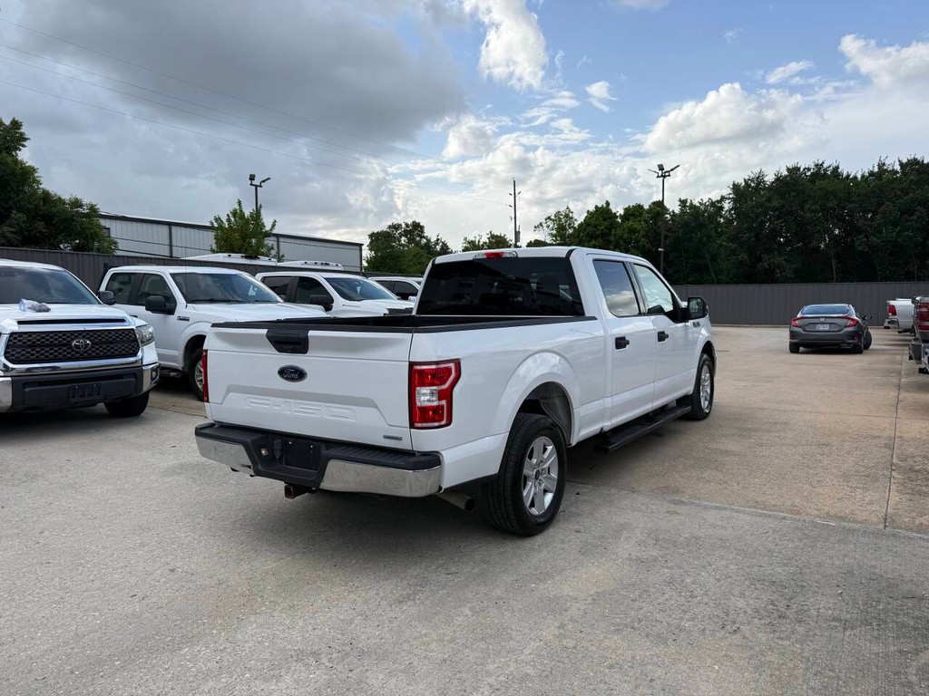 Ford F-150 Vehicle Full-screen Gallery Image 05