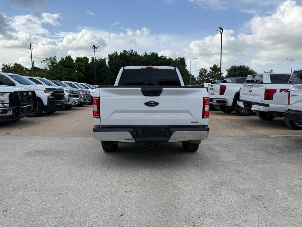 Ford F-150 Vehicle Full-screen Gallery Image 39