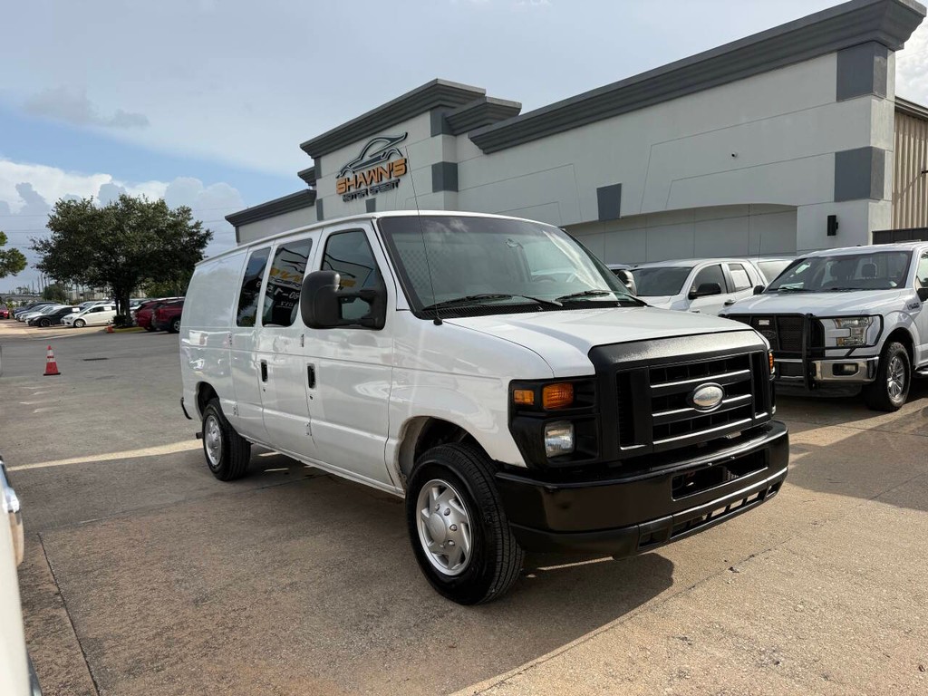 Ford Econoline Cargo Van Vehicle Full-screen Gallery Image 02