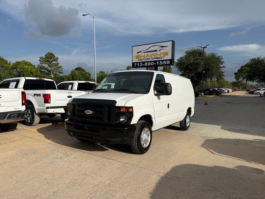Ford Econoline Cargo Van Vehicle Full-screen Gallery Image 35