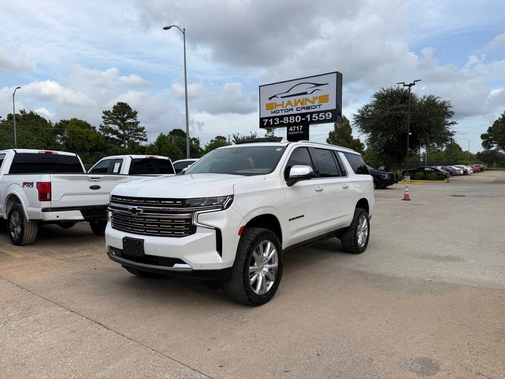 Chevrolet Suburban Vehicle Full-screen Gallery Image 46