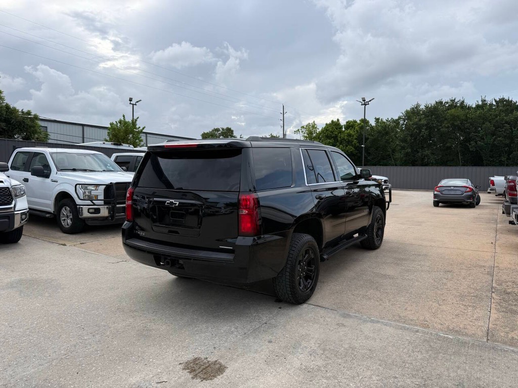 Chevrolet Tahoe Vehicle Full-screen Gallery Image 05