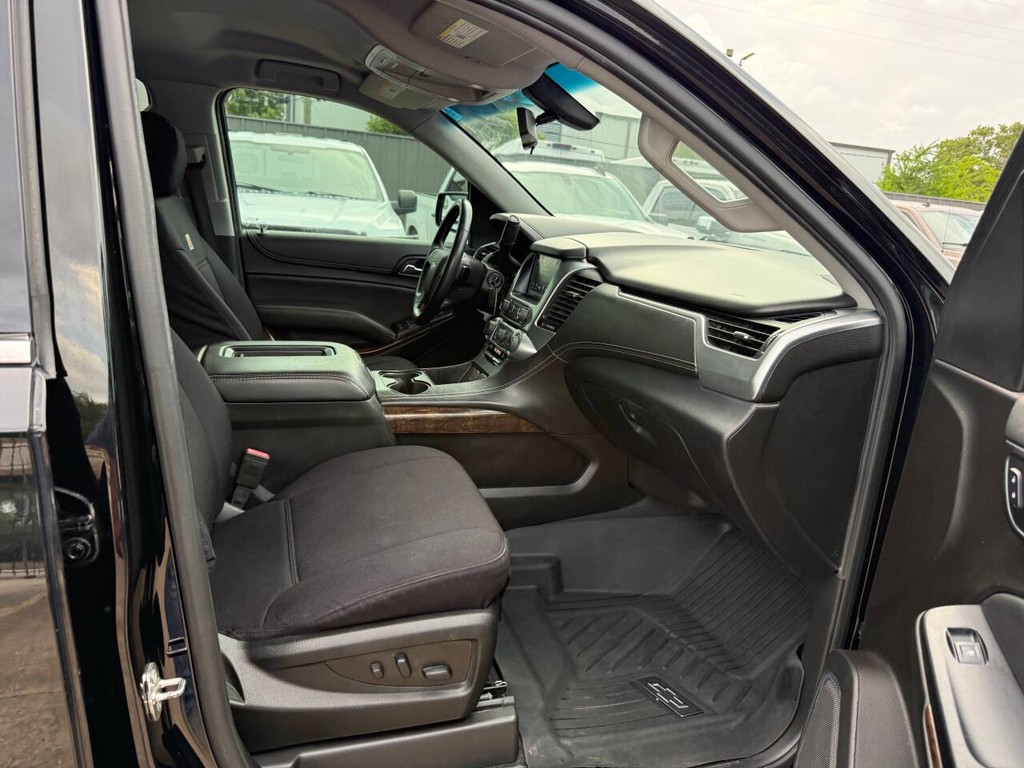 Chevrolet Tahoe Vehicle Full-screen Gallery Image 10
