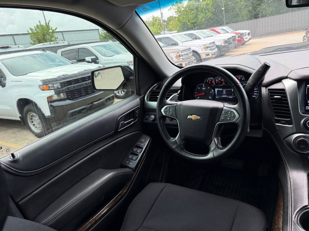 Chevrolet Tahoe Vehicle Full-screen Gallery Image 19
