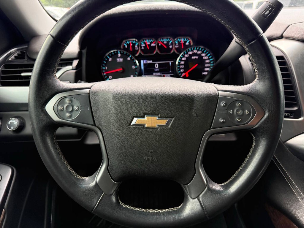 Chevrolet Tahoe Vehicle Full-screen Gallery Image 23