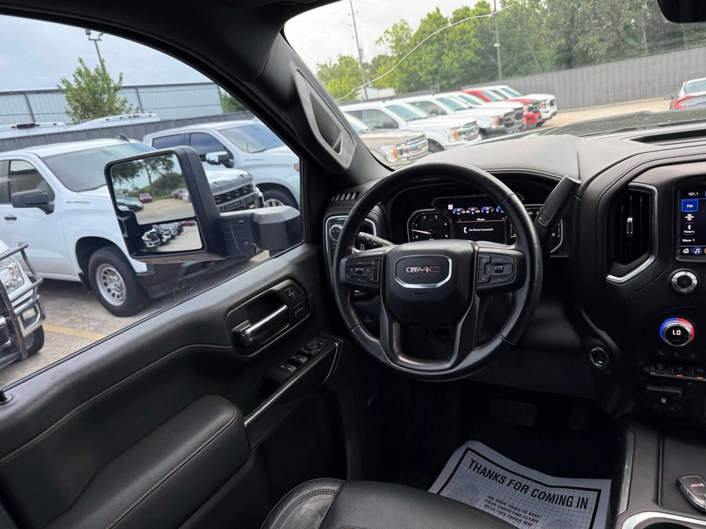 GMC Sierra 2500HD Vehicle Full-screen Gallery Image 19