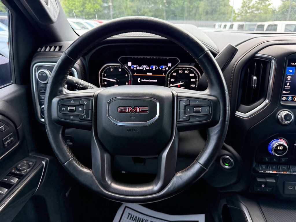 GMC Sierra 2500HD Vehicle Full-screen Gallery Image 22