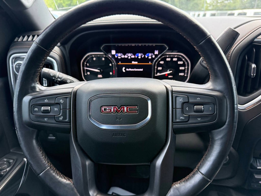 GMC Sierra 2500HD Vehicle Full-screen Gallery Image 23