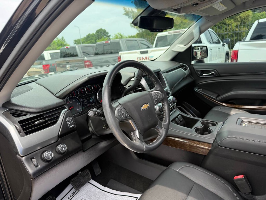 Chevrolet Tahoe Vehicle Full-screen Gallery Image 06