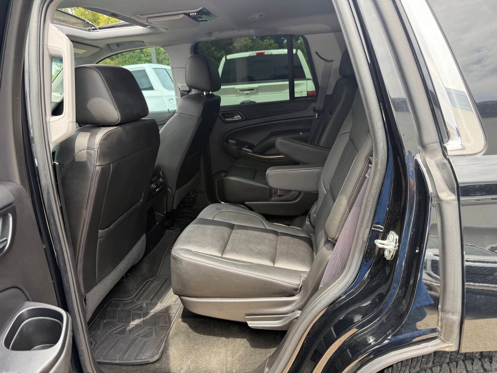 Chevrolet Tahoe Vehicle Full-screen Gallery Image 13