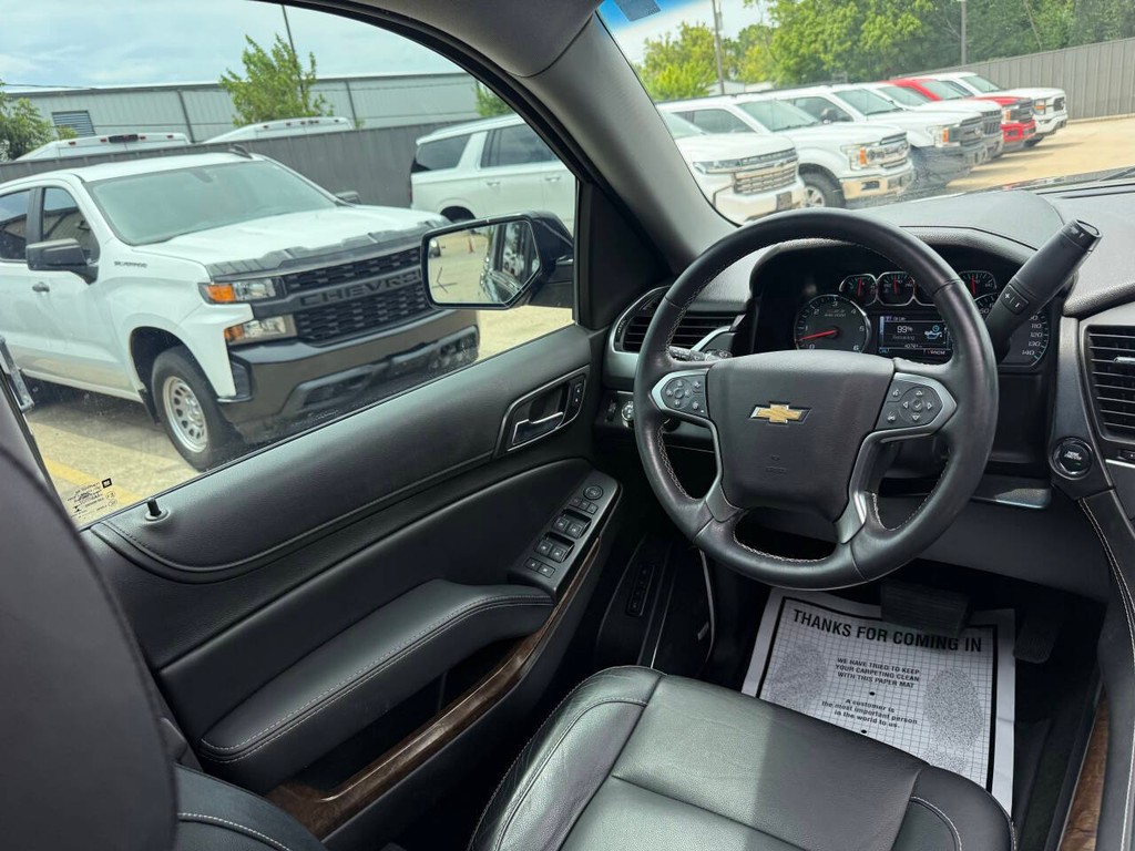 Chevrolet Tahoe Vehicle Full-screen Gallery Image 21
