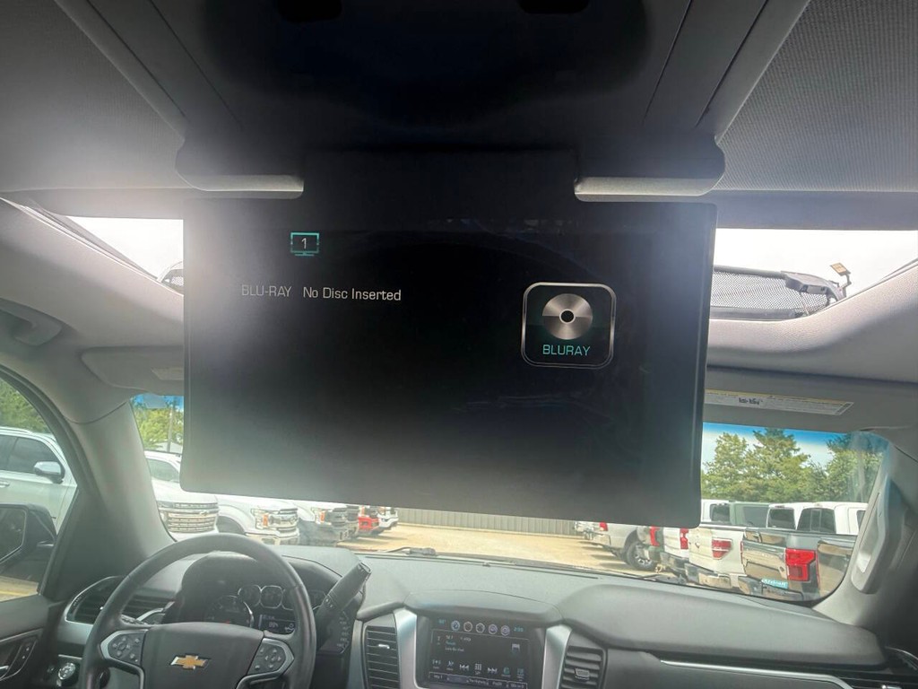 Chevrolet Tahoe Vehicle Full-screen Gallery Image 23