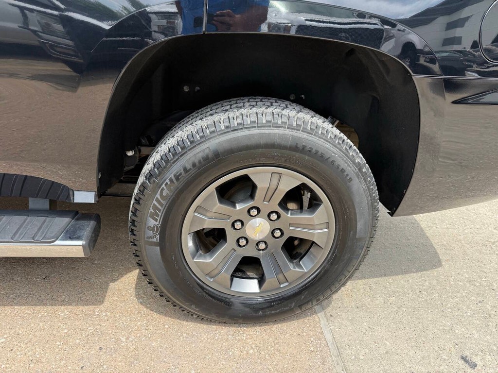 Chevrolet Tahoe Vehicle Full-screen Gallery Image 42