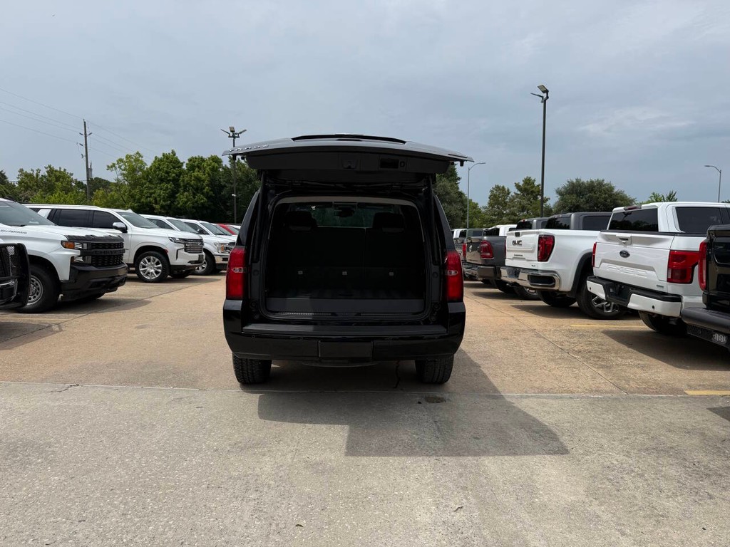 Chevrolet Tahoe Vehicle Full-screen Gallery Image 43