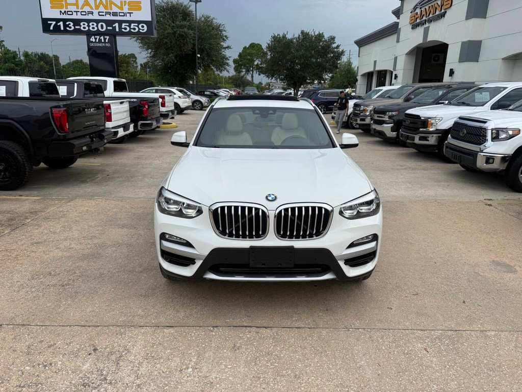 BMW X3 Vehicle Full-screen Gallery Image 40