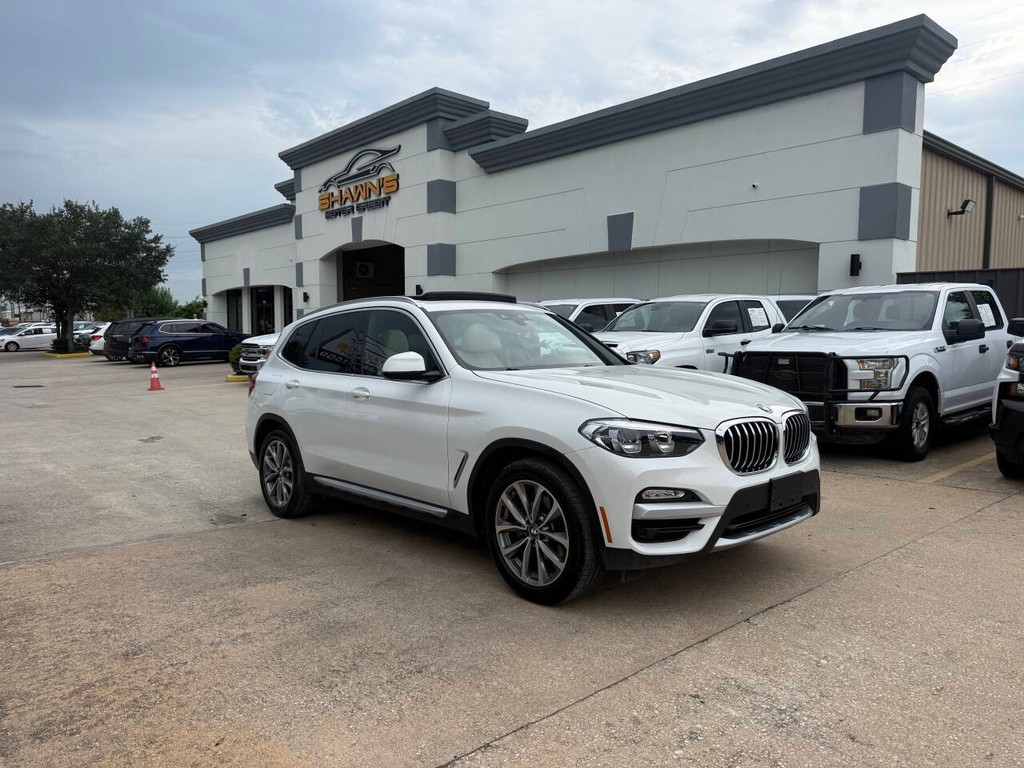 BMW X3 Vehicle Full-screen Gallery Image 42