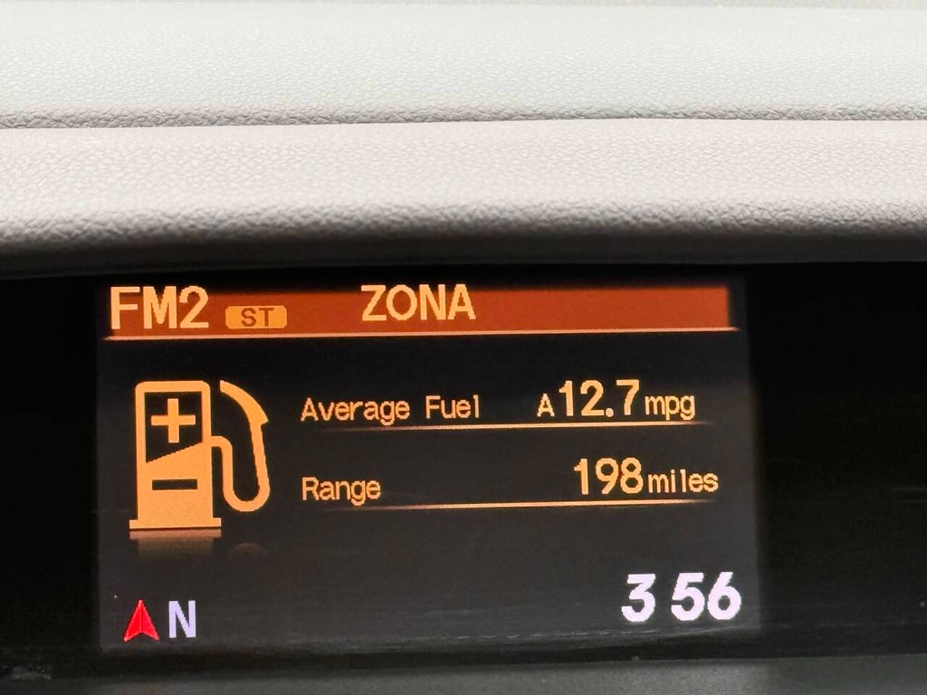 Honda CR-V Vehicle Full-screen Gallery Image 28