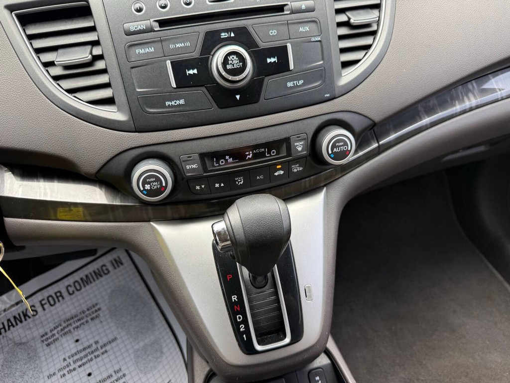 Honda CR-V Vehicle Full-screen Gallery Image 31