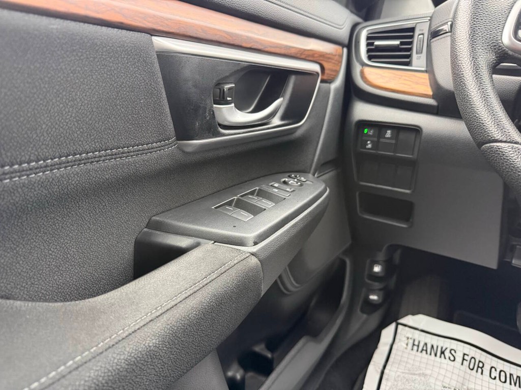 Honda CR-V Vehicle Full-screen Gallery Image 28