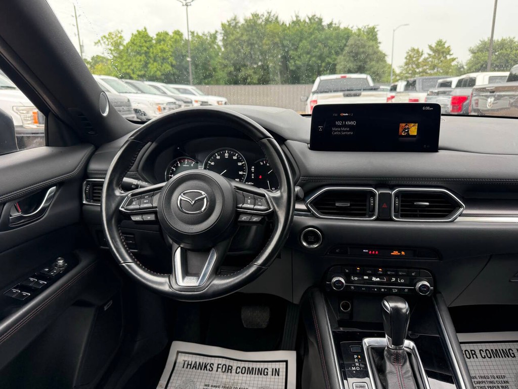 Mazda CX-5 Vehicle Full-screen Gallery Image 21