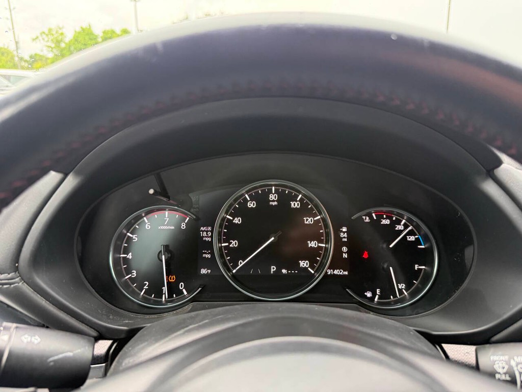 Mazda CX-5 Vehicle Full-screen Gallery Image 33