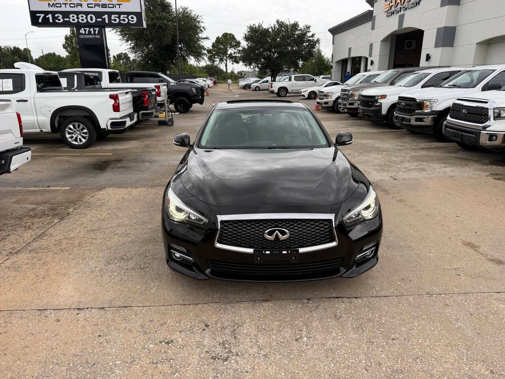 INFINITI Q50 Vehicle Full-screen Gallery Image 40