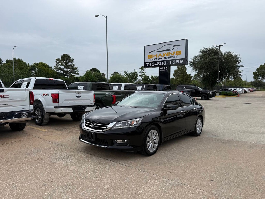 Honda Accord Sedan Vehicle Full-screen Gallery Image 42