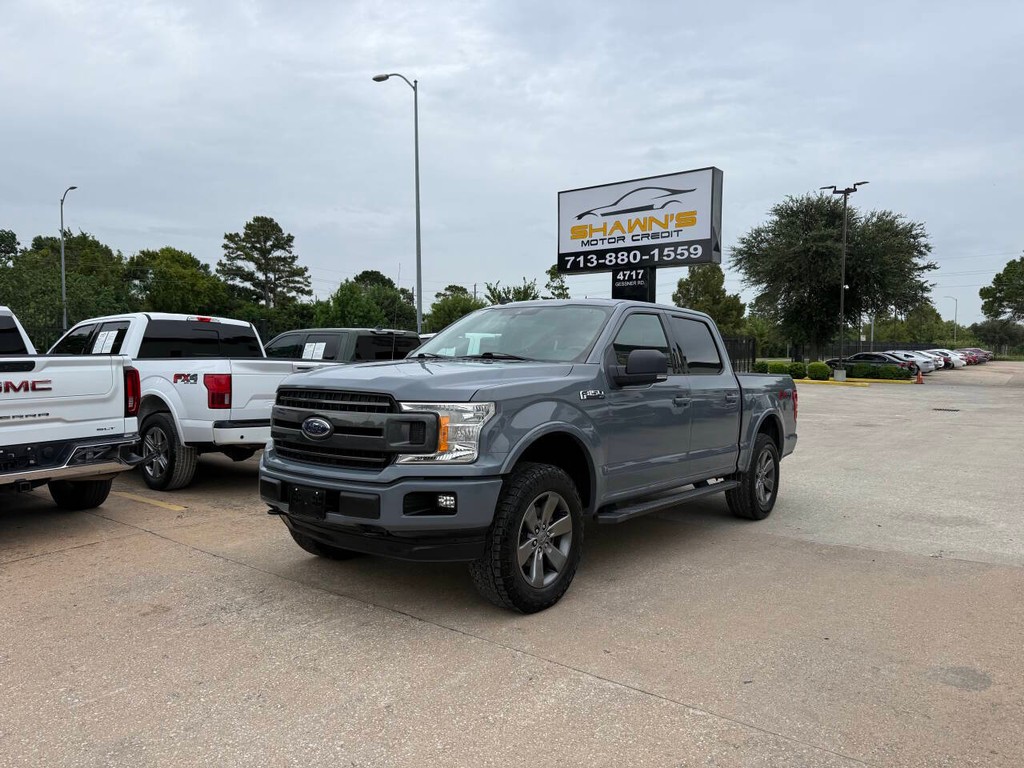 Ford F-150 Vehicle Full-screen Gallery Image 03